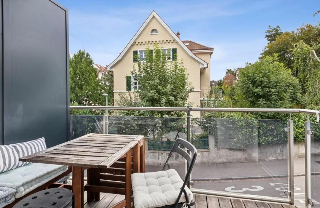 Photo of Patio Balcony in Bruderholz