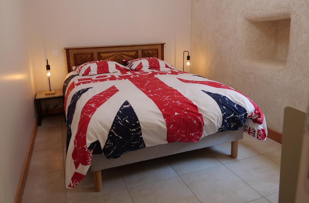 Photo of Bedroom in Mellionnec