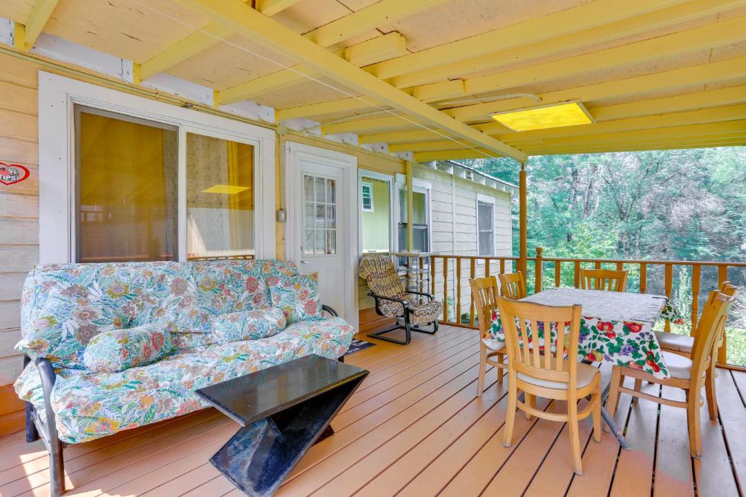 Photo of Patio Balcony in Mongaup Valley