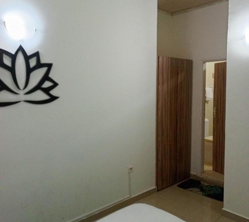 Photo of Bedroom in Pointe-Noire