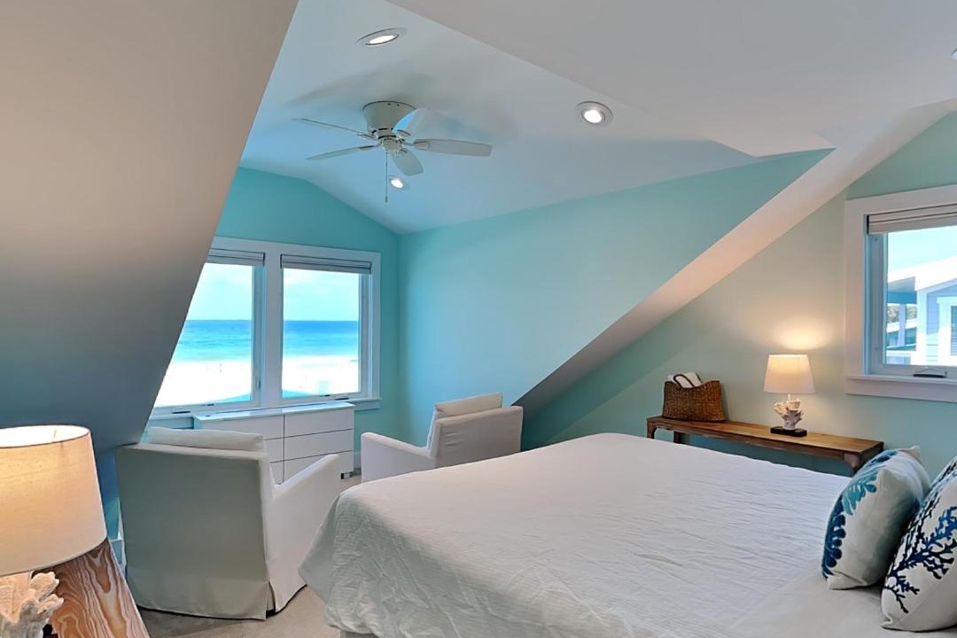 Photo of Bedroom in Miramar Beach