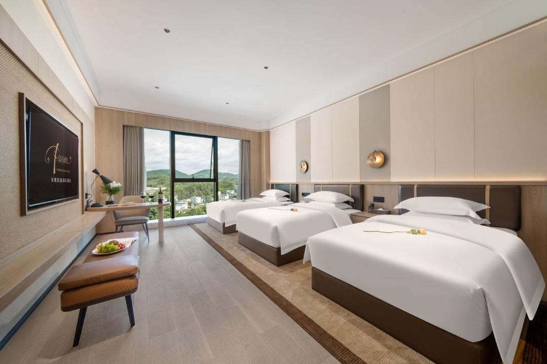 Photo of Bedroom in Fenghuang