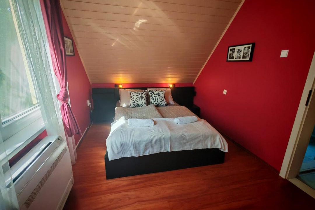 Photo of Bedroom in Velence