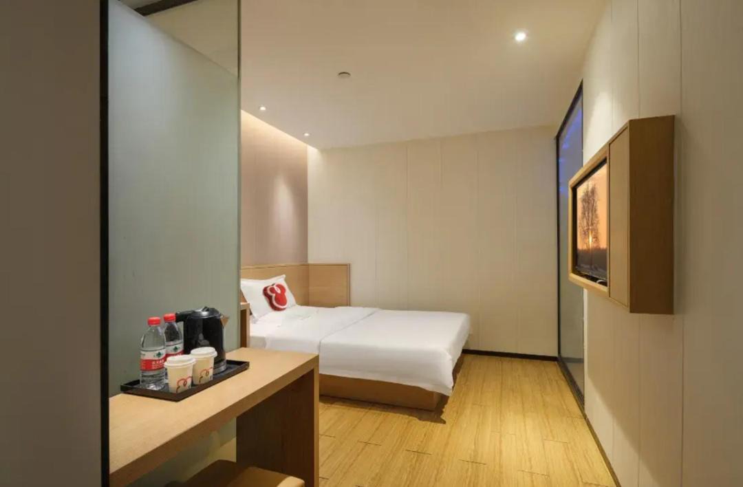 Photo of Bedroom in Guangzhou Central Business District
