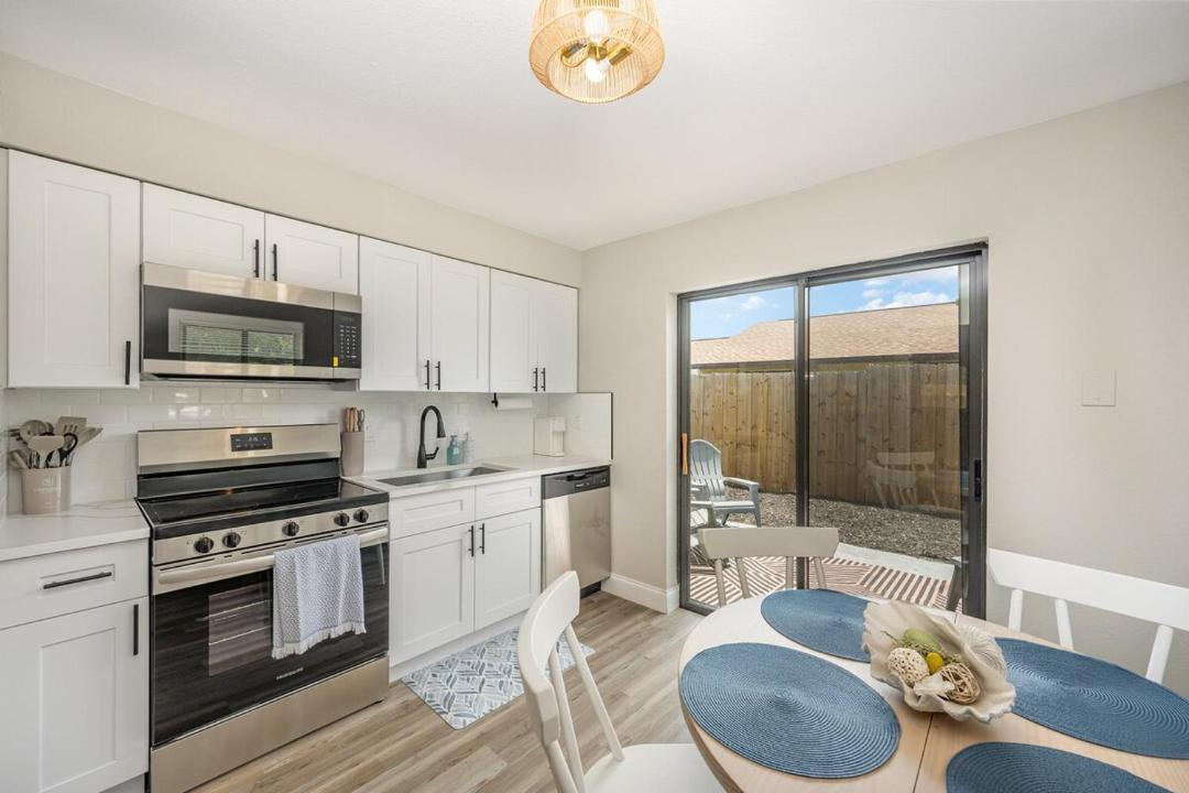 Photo of Kitchen in Cape Caneveral Beach Gardens