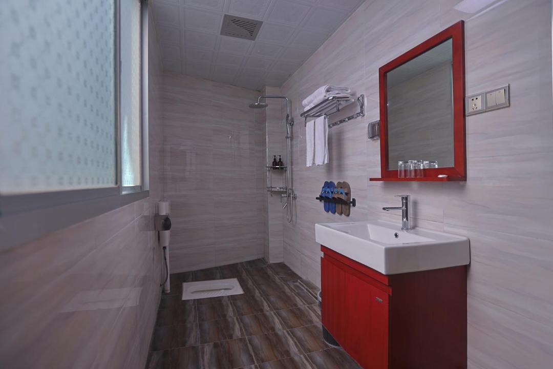 Photo of Bathroom in Fenghuang