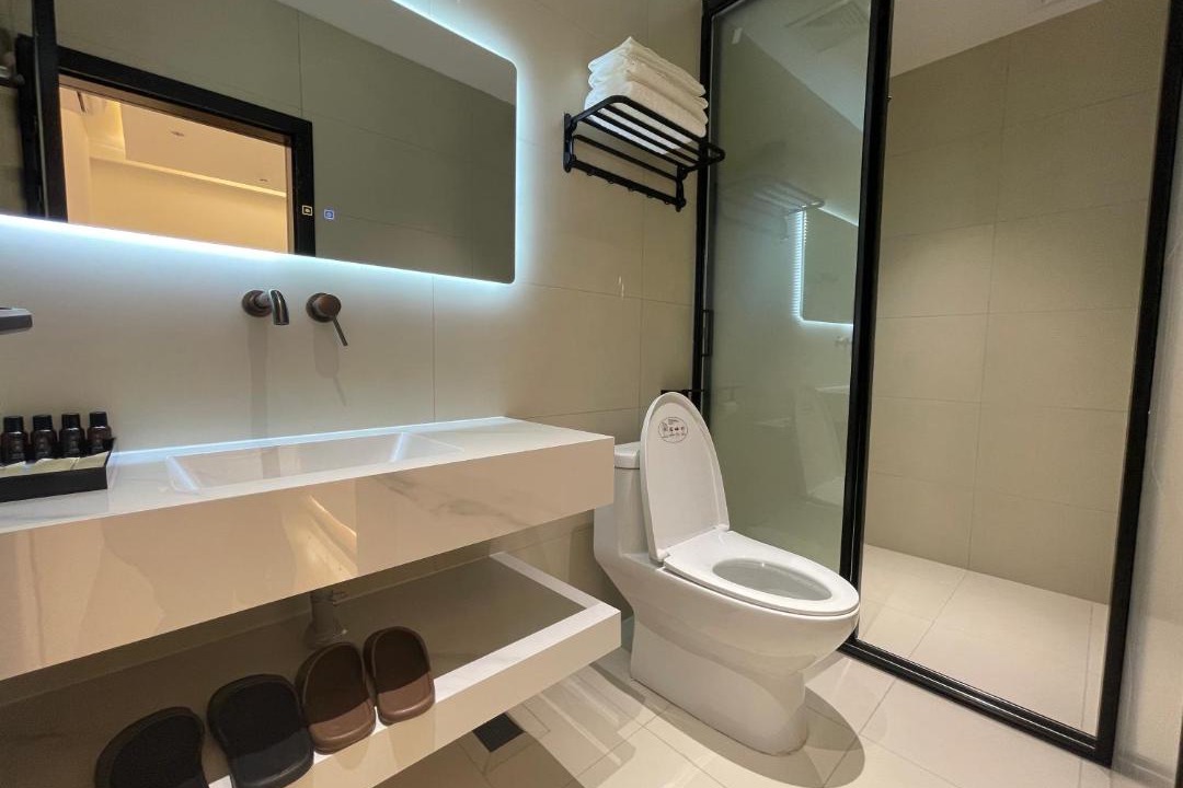 Photo of Bathroom in Fenghuang