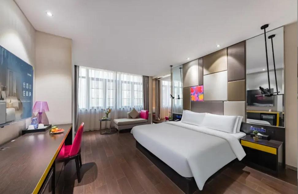Photo of Bedroom in Huli