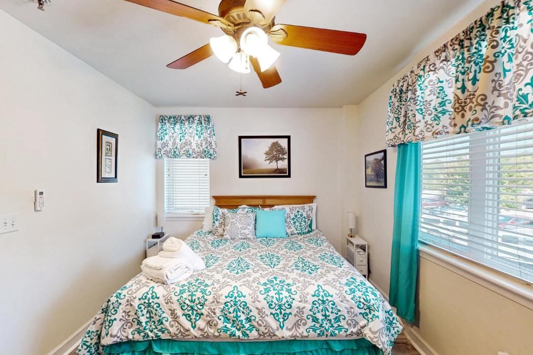 Photo of Bedroom in Huddleston