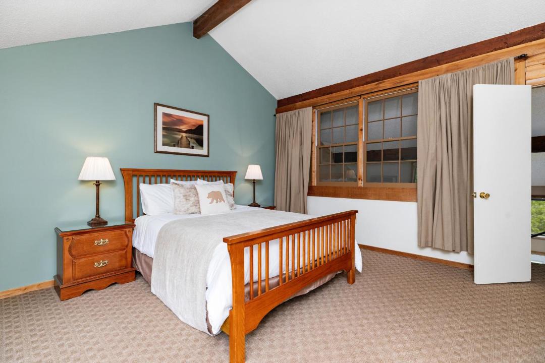 Photo of Bedroom in Wintergreen