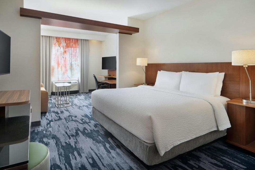 Photo of Bedroom in Downtown Niagara Falls