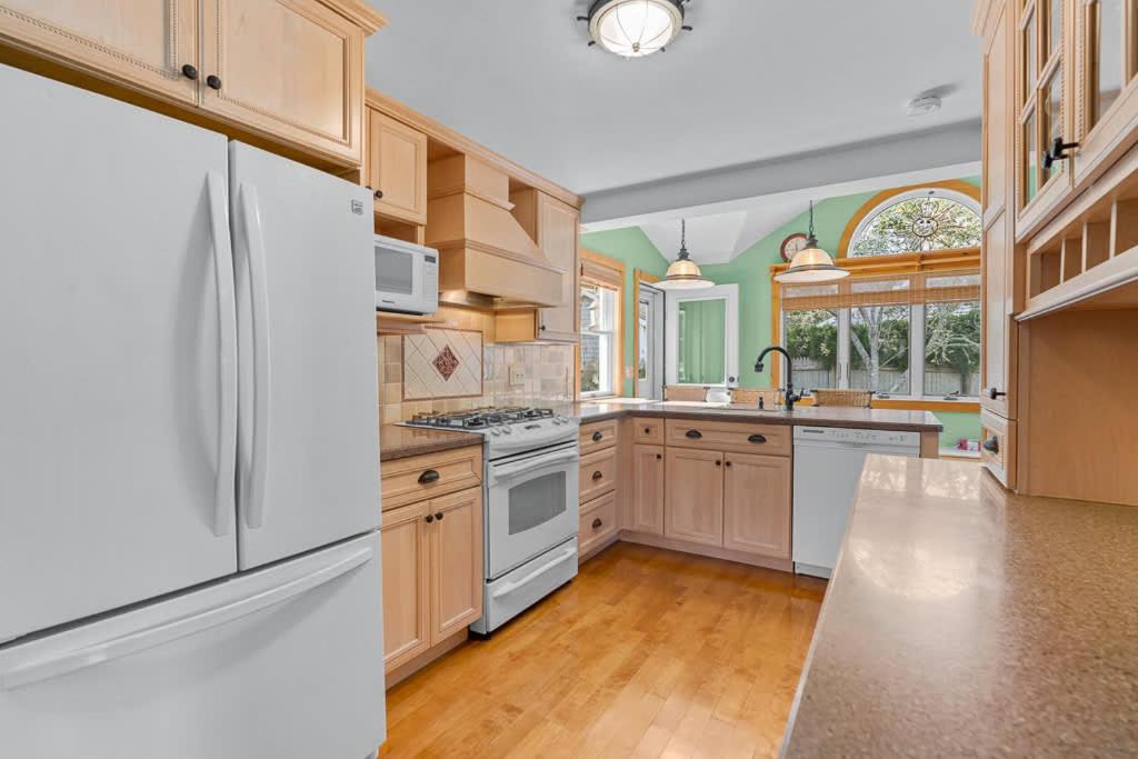Photo of Kitchen in Falmouth Heights