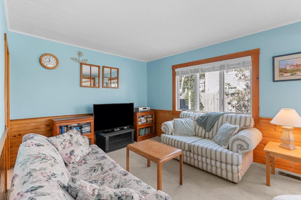 Photo of Others in Falmouth Heights
