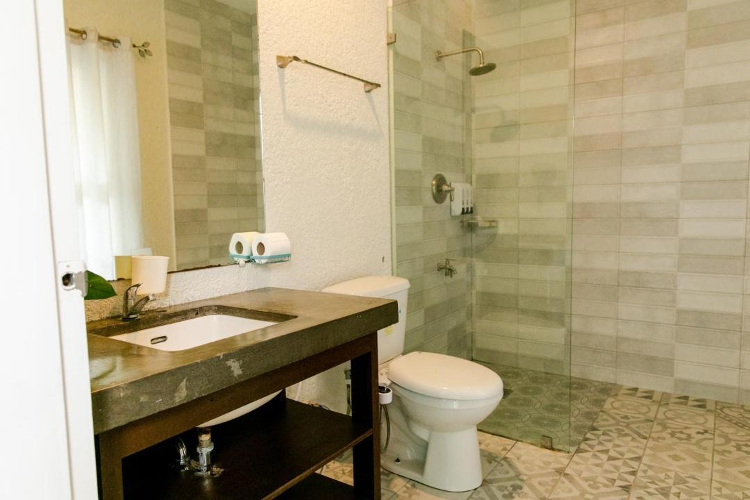 Photo of Bathroom in Catangnan
