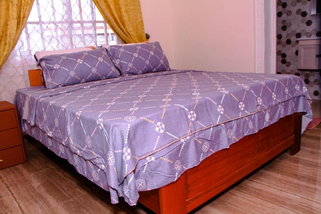 Photo of Bedroom in Pointe-Noire
