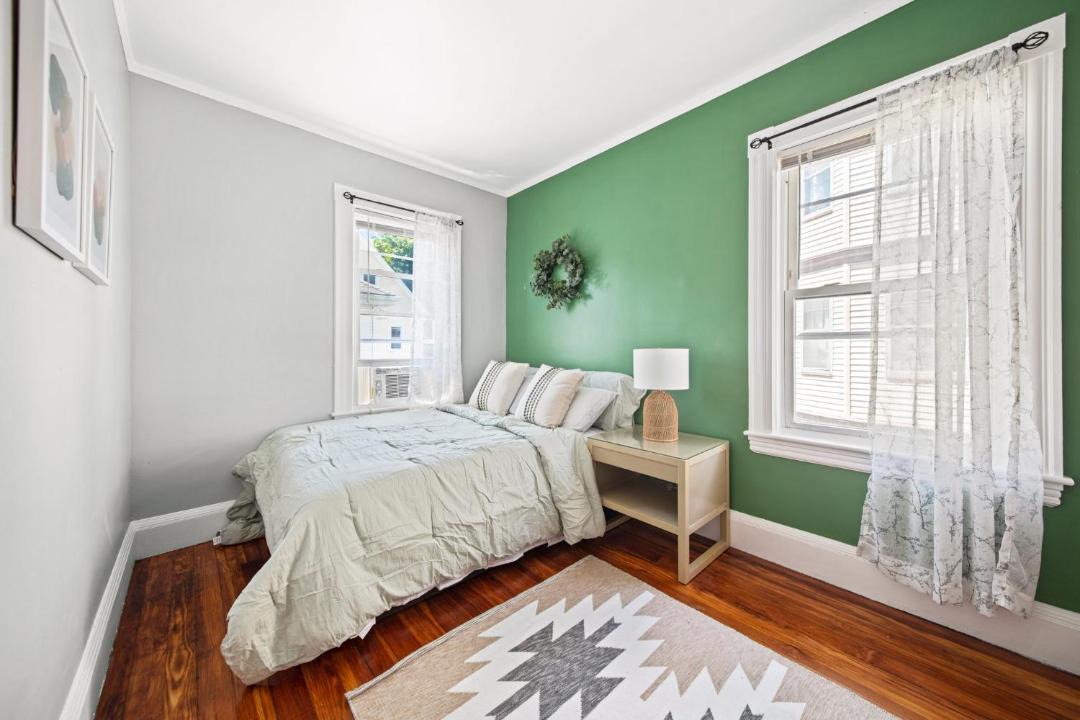 Photo of Bedroom in Oak Square