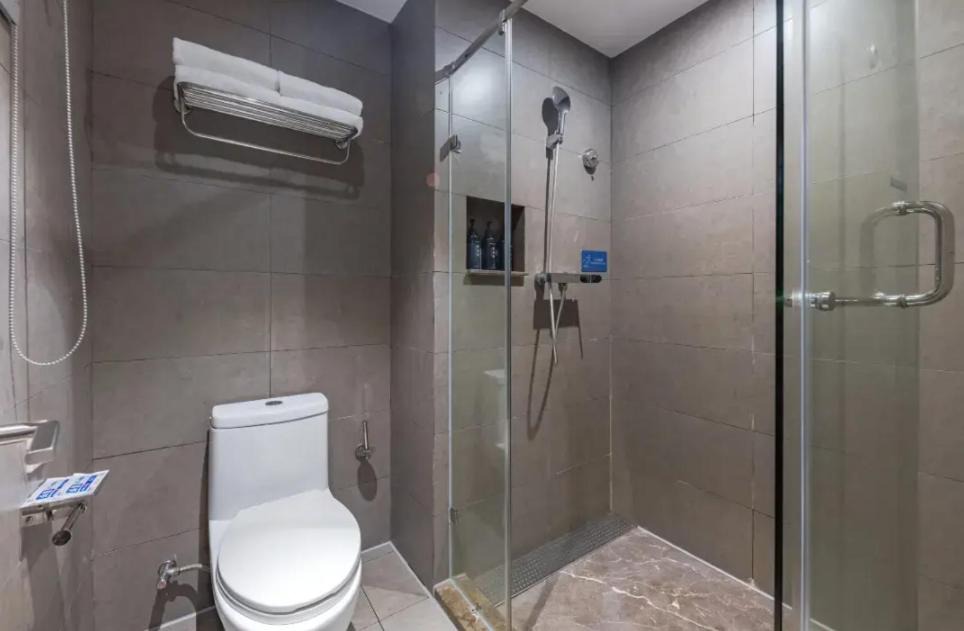 Photo of Bathroom in Huli