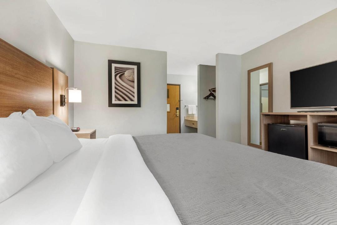 Photo of Bedroom in Chesterton