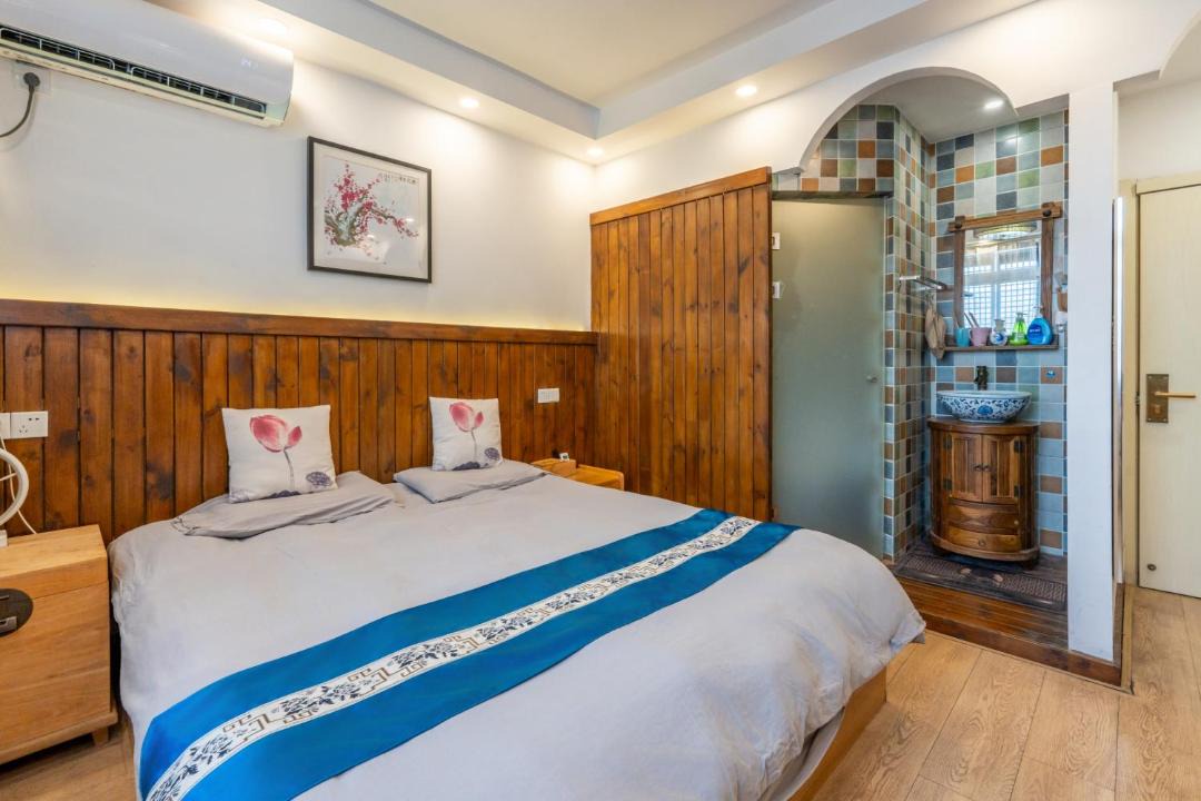 Photo of Bedroom in Suzhou Old Town