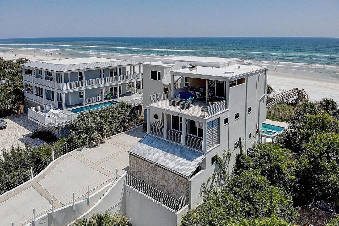 Photo of Patio Balcony in Crescent Beach