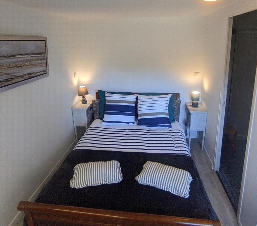 Photo of Bedroom in Plouguiel