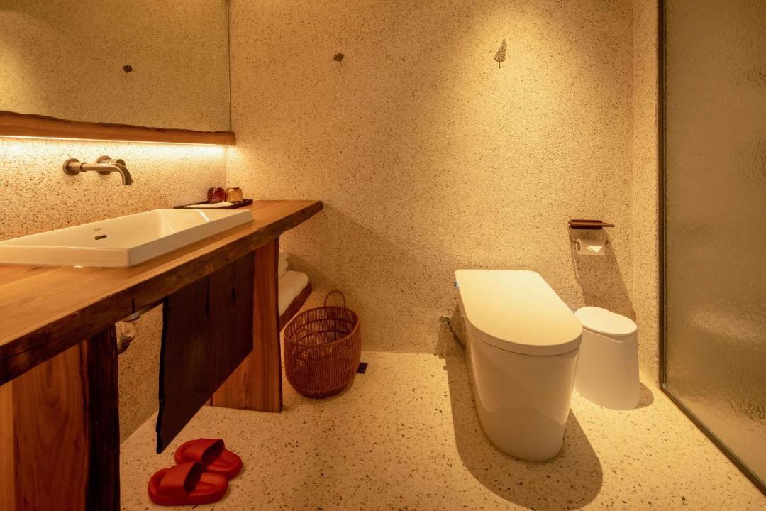 Photo of Bathroom in Tonglu County