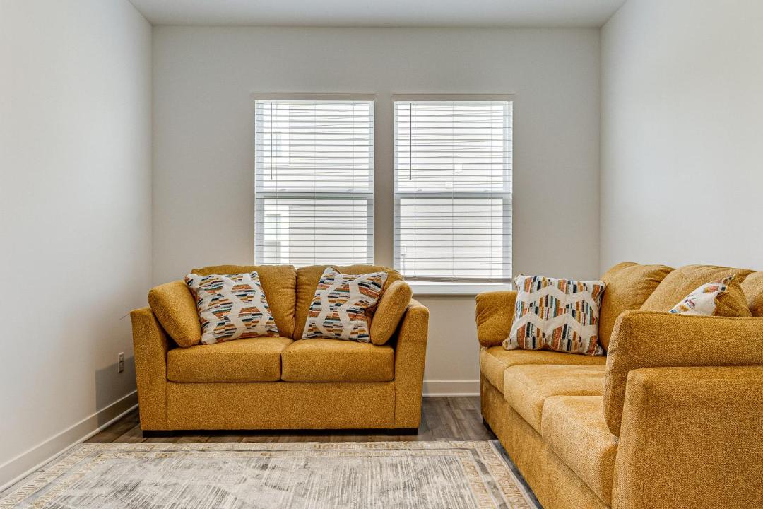 Photo of Livingroom in Avon