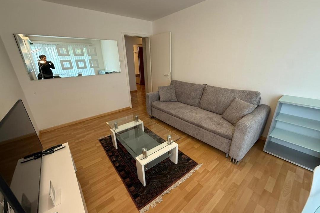 Photo of Livingroom in District 6