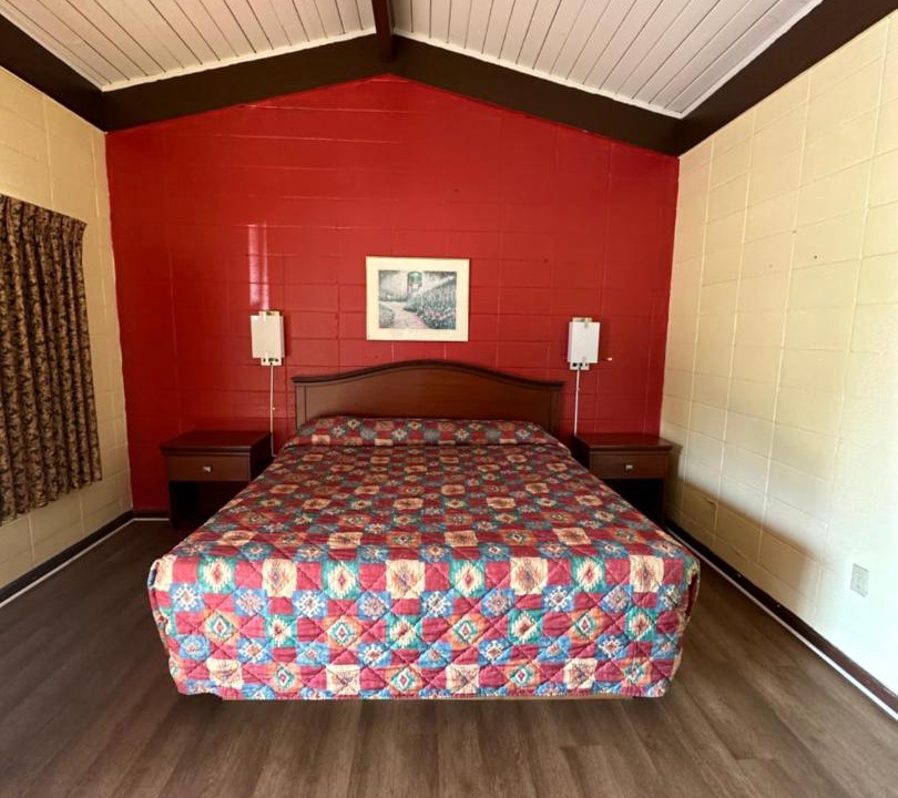 Photo of Bedroom in Quincy