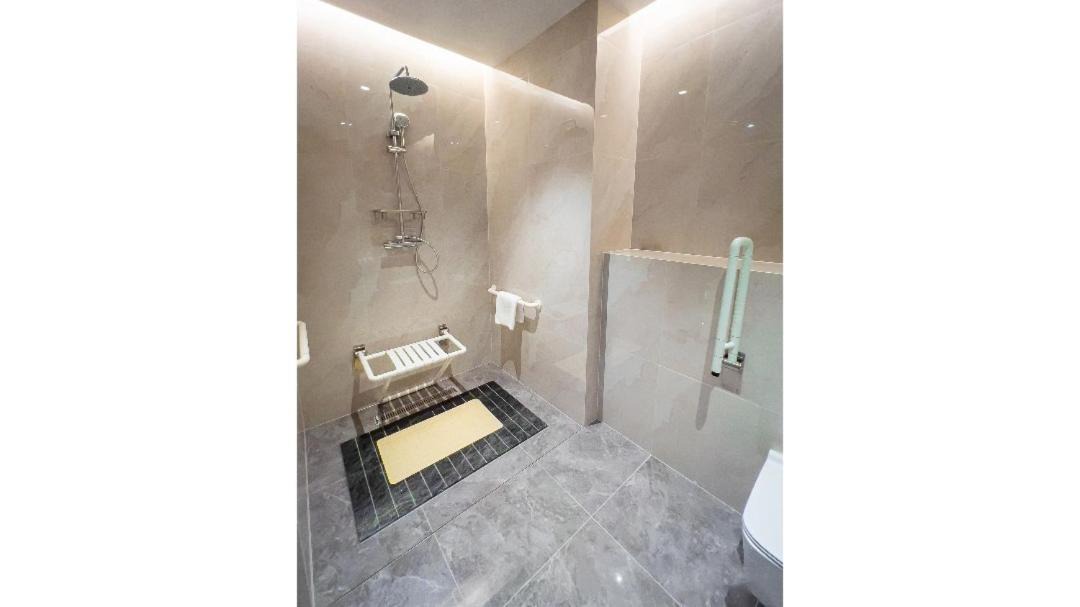 Photo of Bathroom in Bandalungwa
