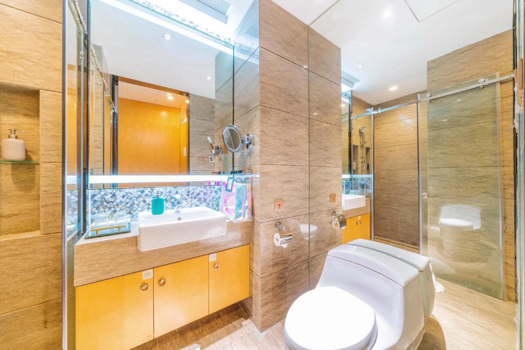 Photo of Bathroom in Zhujiang New Town