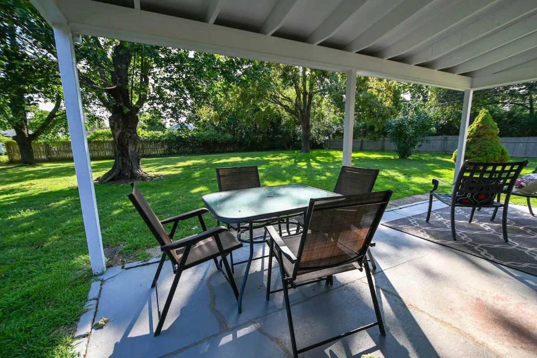 Photo of Patio Balcony in Jamesport