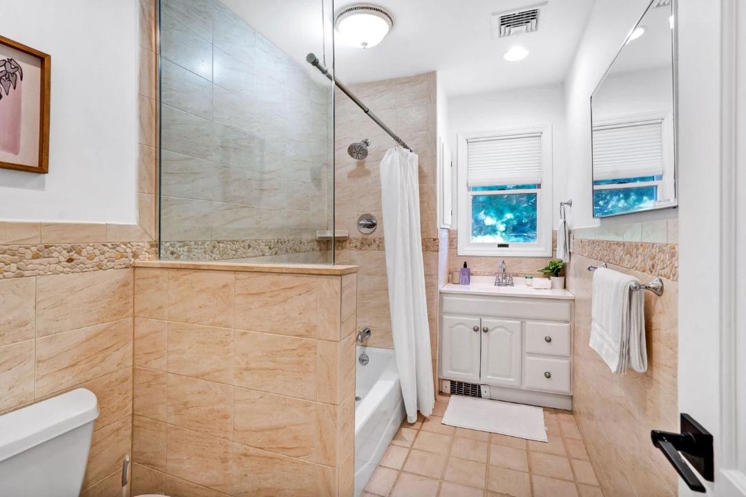 Photo of Bathroom in Mattituck