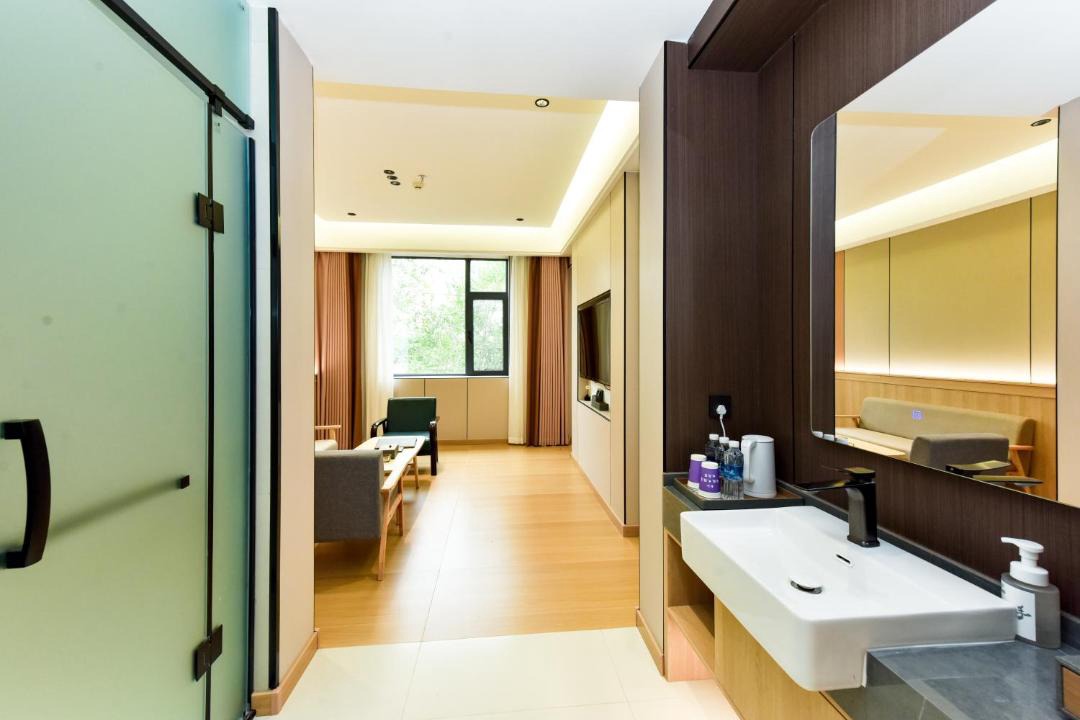Photo of Bathroom in Dunhuang