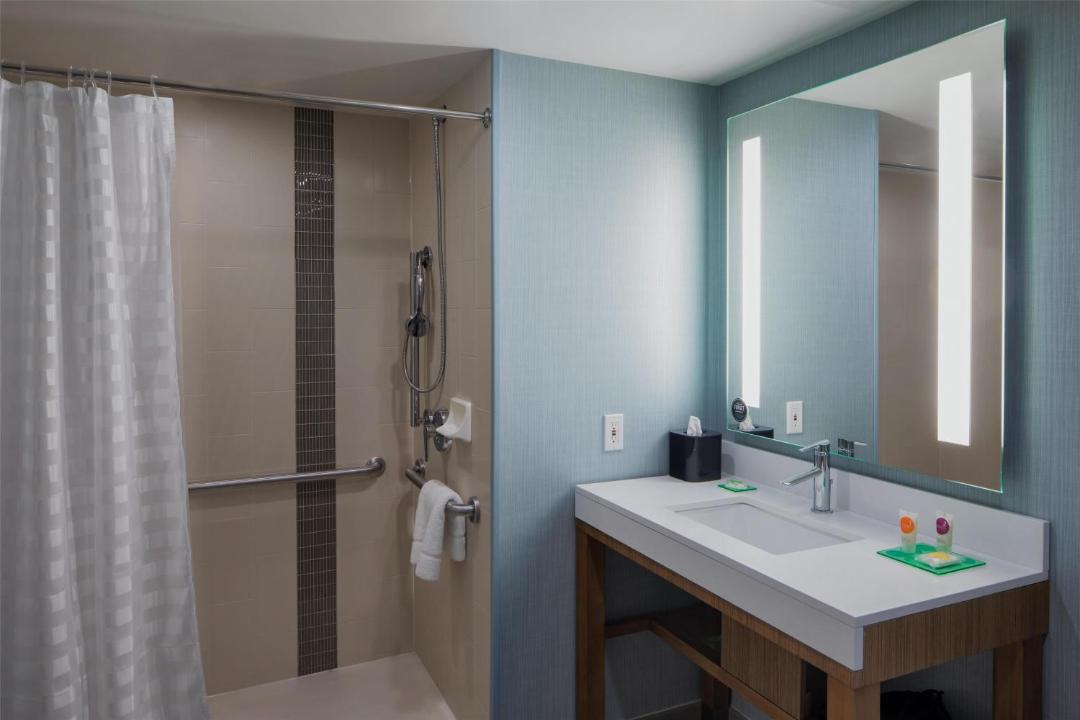 Photo of Bathroom in Hunters Point