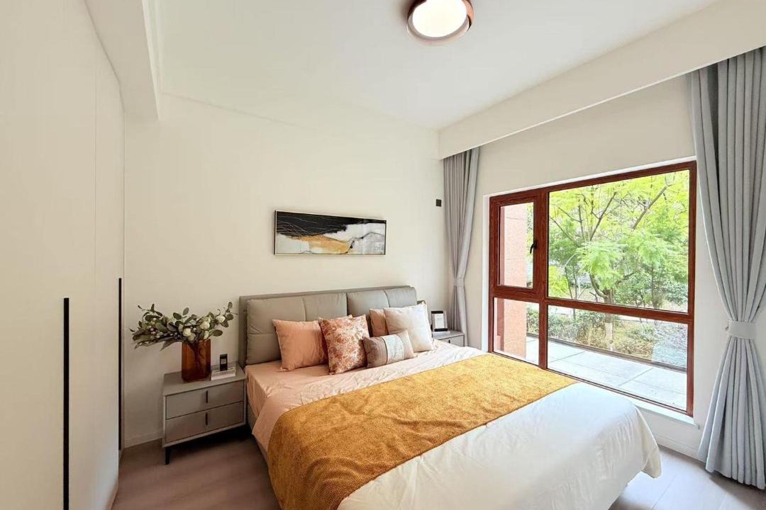 Photo of Bedroom in Emeishan