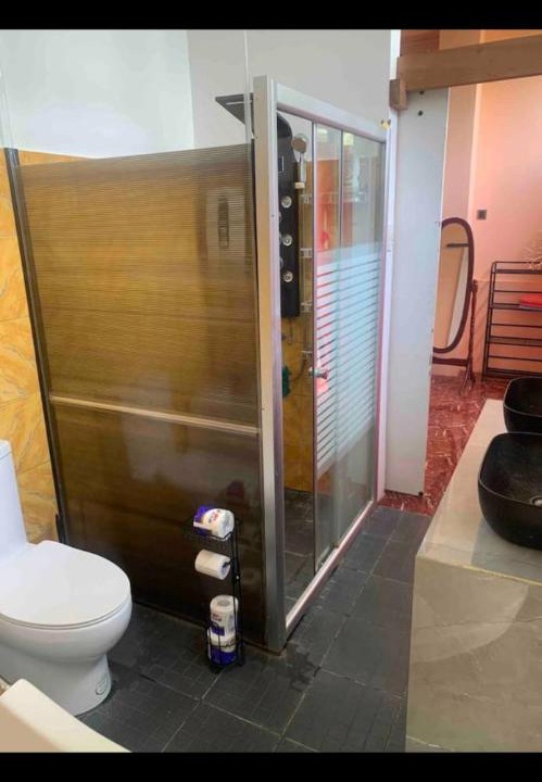 Photo of Bathroom in Macrohon