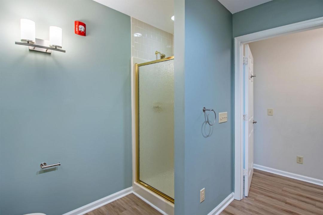 Photo of Bathroom in McGaheysville