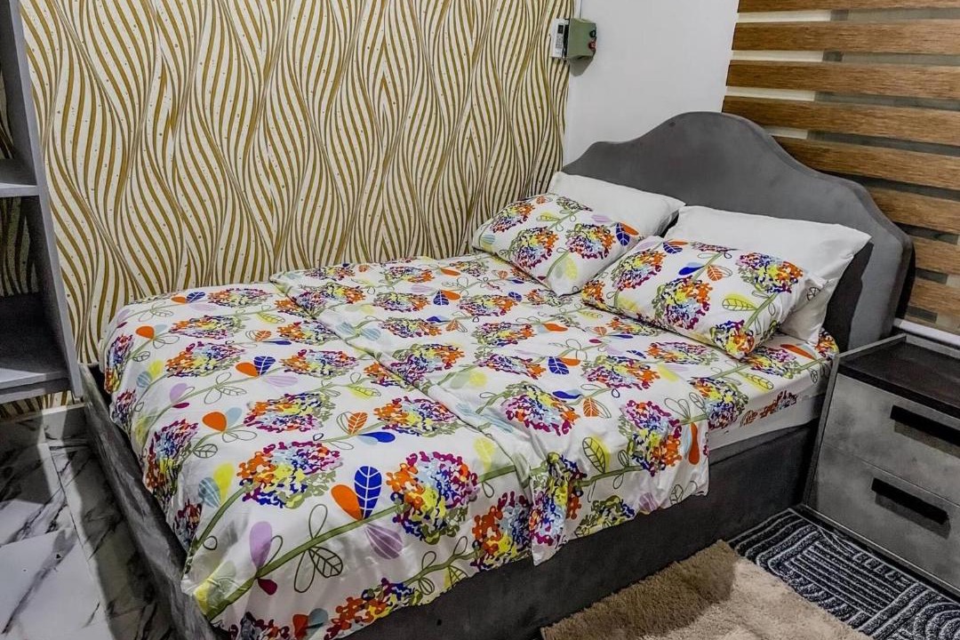 Photo of Bedroom in Barumbu