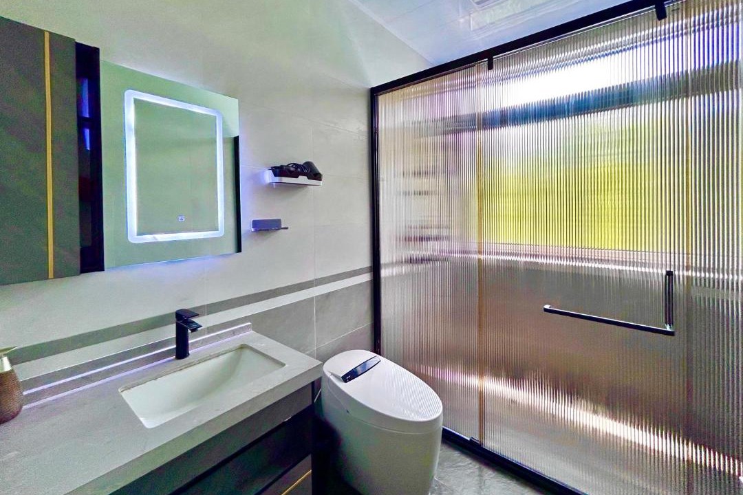 Photo of Bathroom in Lintong District
