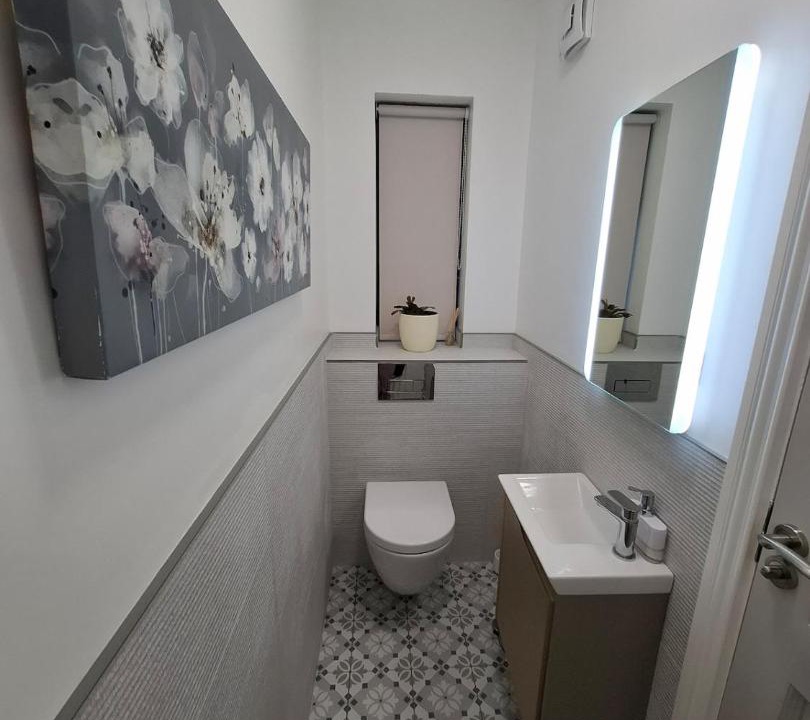 Photo of Bathroom in Castleblayney