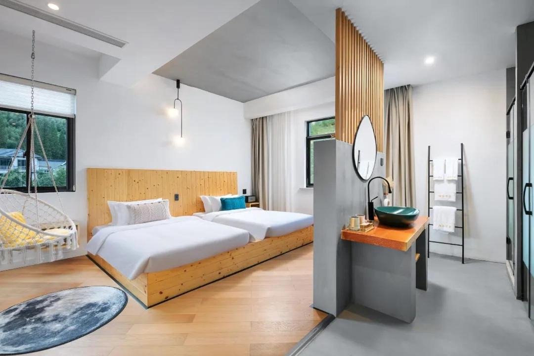 Photo of Bedroom in Moganshan