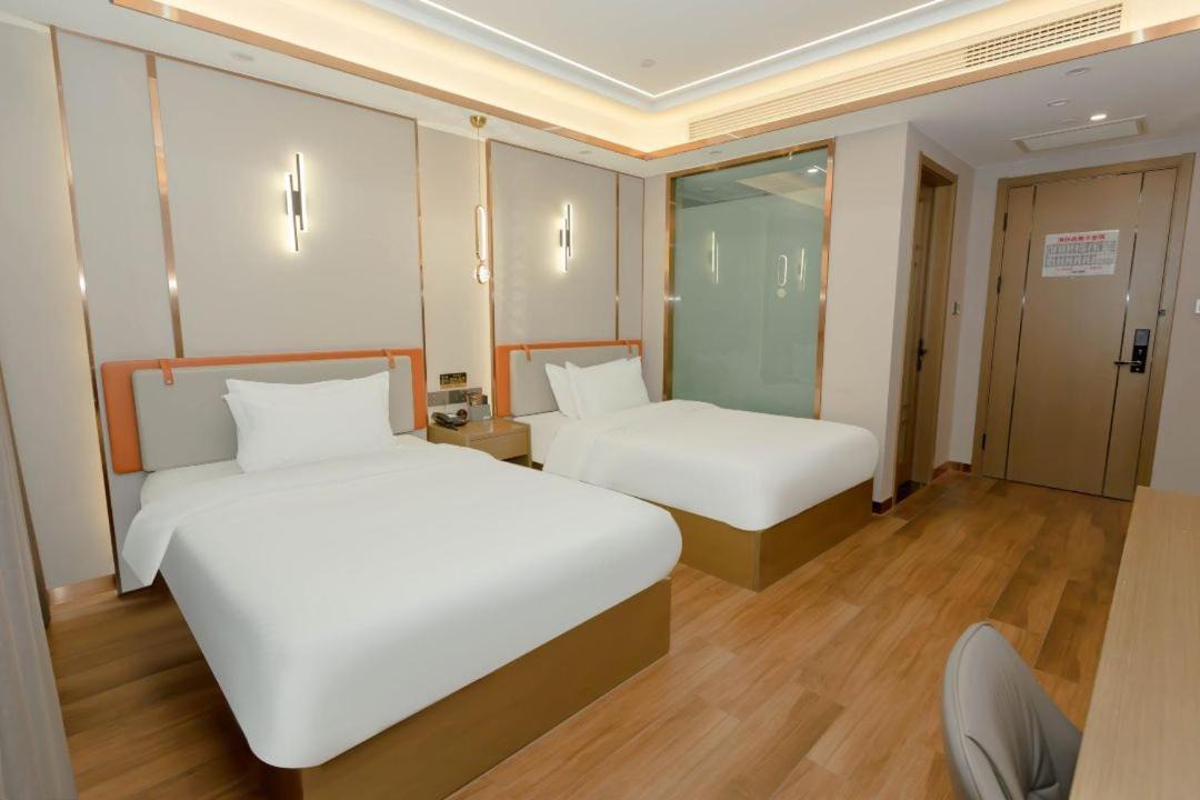 Photo of Bedroom in Urumqi City Centre