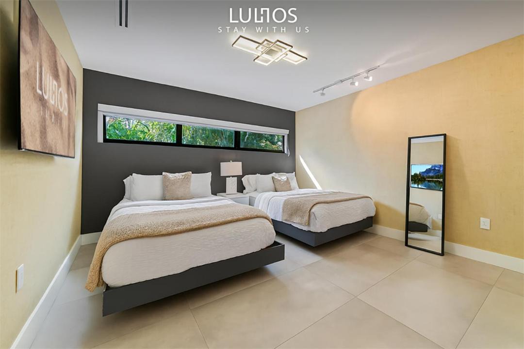 Photo of Bedroom in Cutler Bay