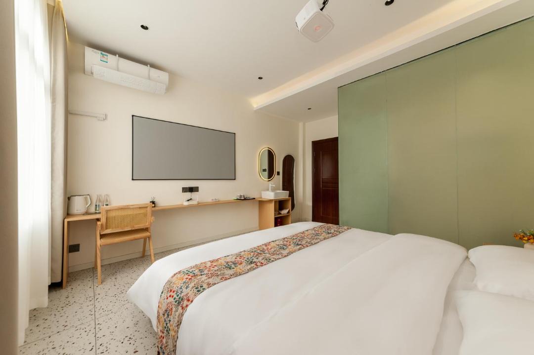 Photo of Bedroom in Weizhou Island