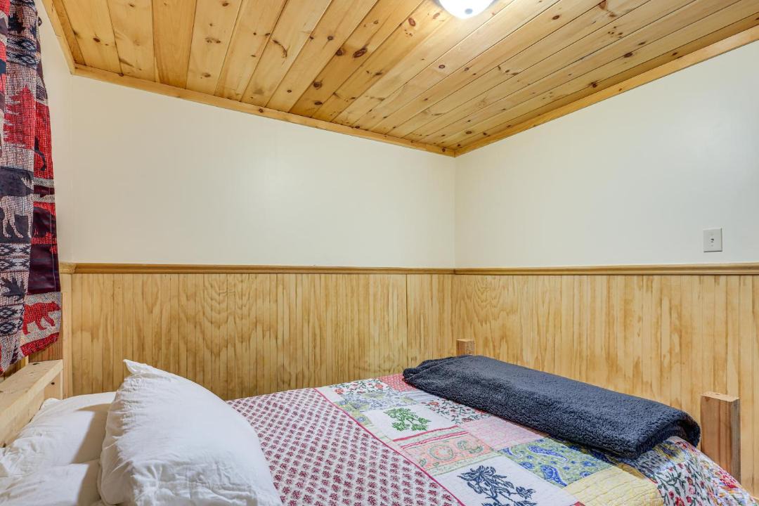 Photo of Bedroom in North River