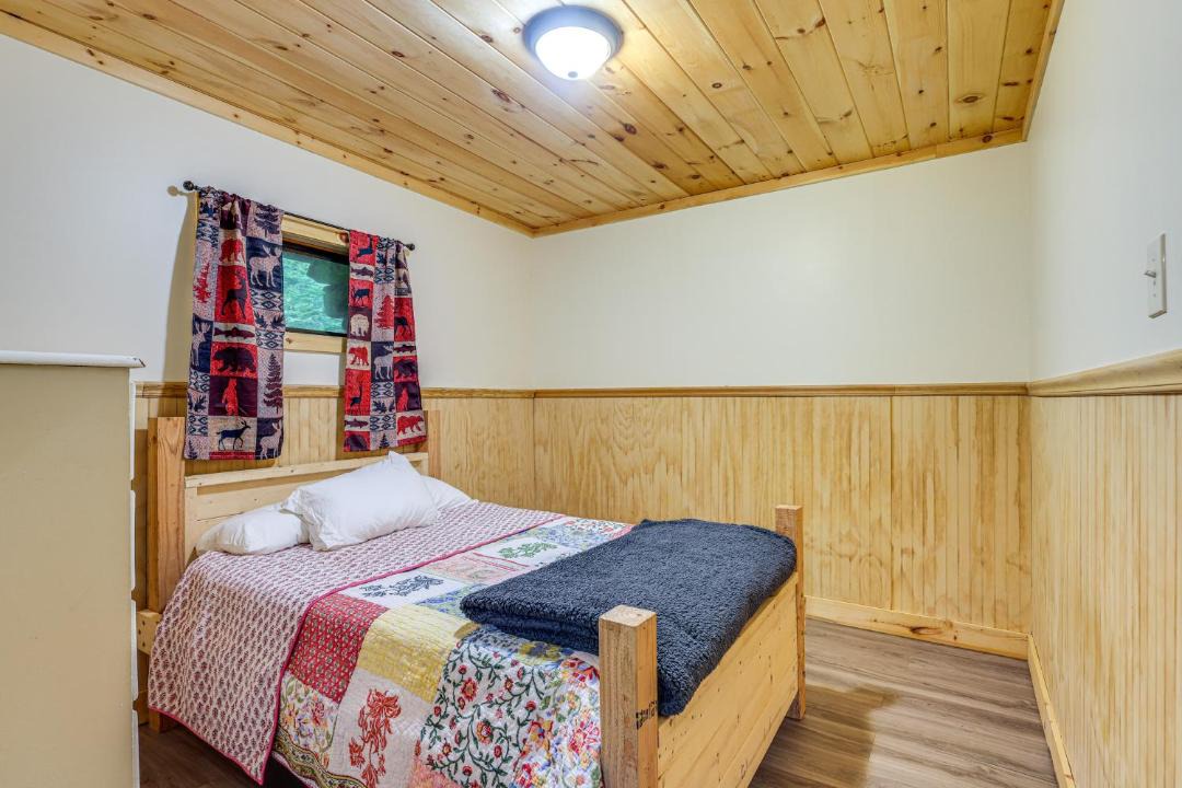 Photo of Bedroom in North River