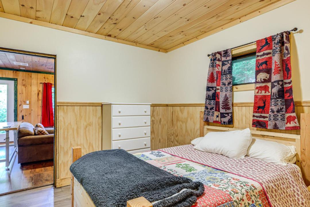 Photo of Bedroom in North River
