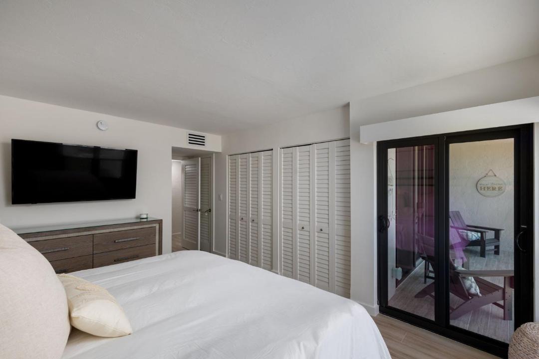 Photo of Bedroom in Sanibel