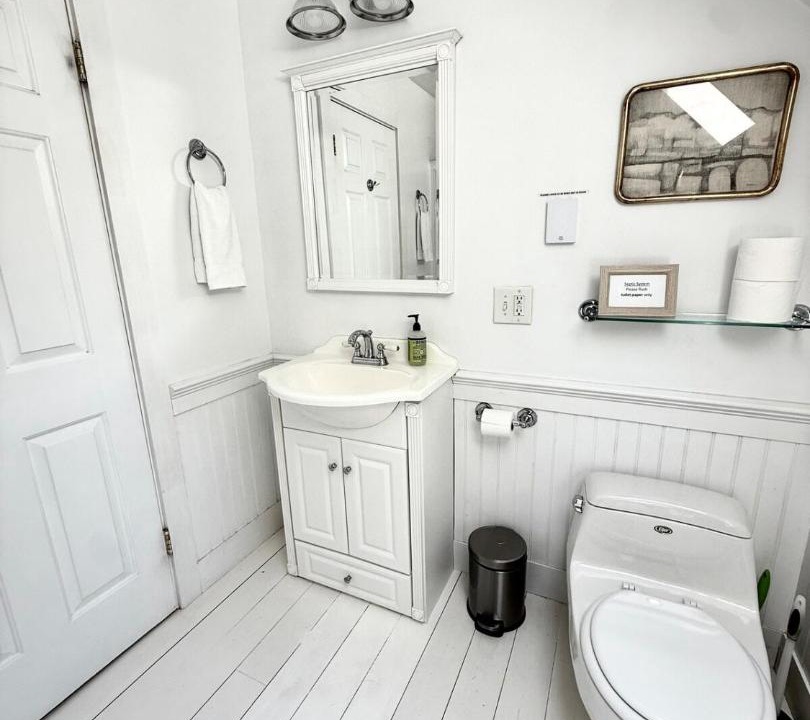 Photo of Bathroom in Glendale